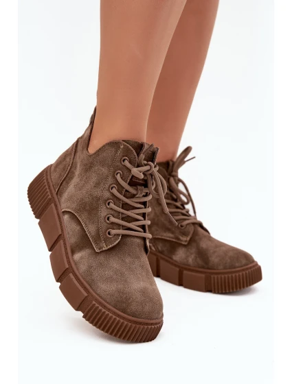 Semišové nízké dámské kotníky na platformě Big Star SS274594 béžové