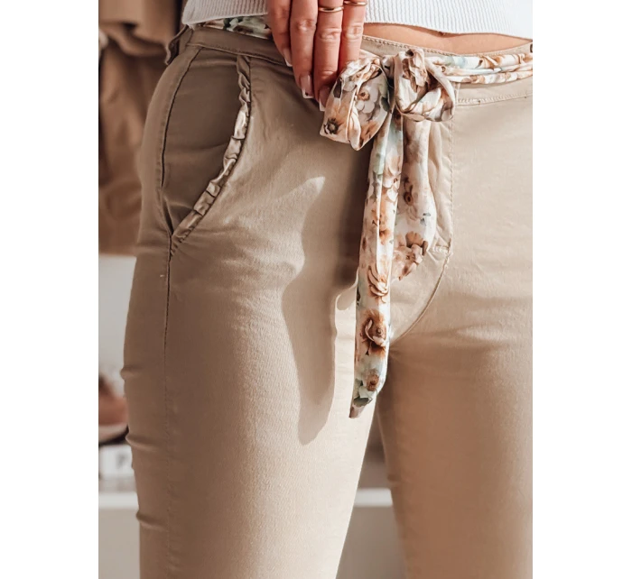 Dámské látkové chinos kalhoty s páskem ROSSALI tmavě béžové FashionStreet UY2536