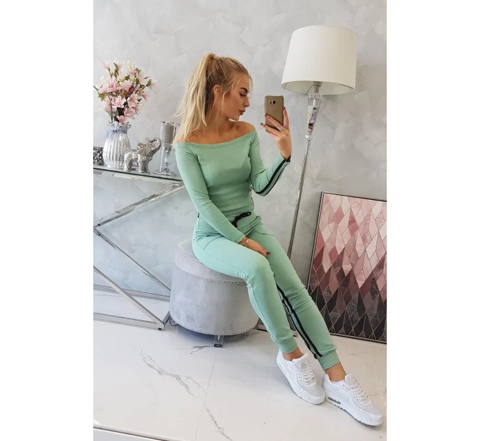 Sada s dvojitými pruhy tmavě mátová