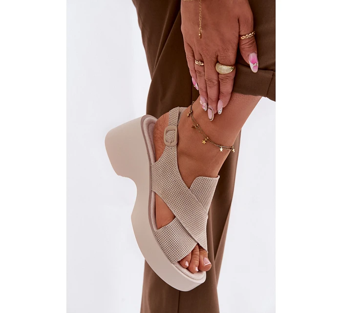 Kožené dámské sandály na platformě model 22100356 Béžové - S.Barski