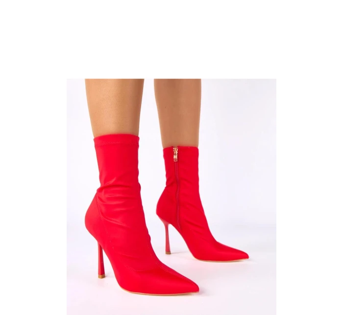 Boty na podpatku model 222901 Solea Boty na podpatku model 222901 Solea