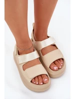 Dámské sandály na platformě se suchým zipem béžové model 21696233 - Boto Dámské sandály na platformě se suchým zipem béžové model 21696233 - Boto