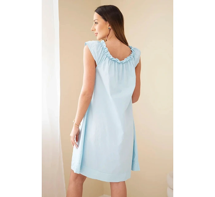 Dámské bavlněné šaty s model 22079479 výstřihem a volánkem modrá - K-Fashion