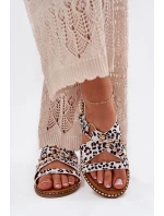 Dámské Sandály Na Plochém Podpatku Se Zlatými model 21702321 - Boto Dámské Sandály Na Plochém Podpatku Se Zlatými model 21702321 - Boto