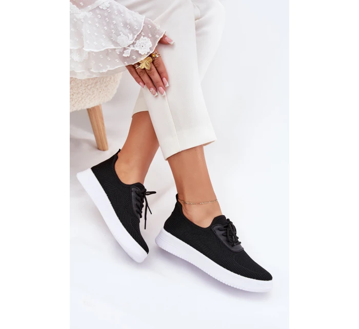 Materiálové Nazouvací Sportovní Boty Na Platformě Dámské Černé Kalyra Materiálové Nazouvací Sportovní Boty Na Platformě Dámské Černé Kalyra