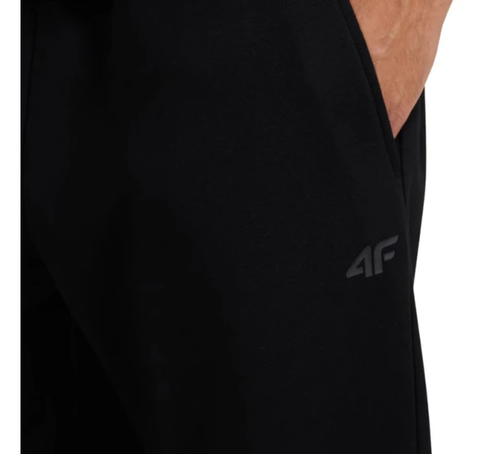 Pánské kalhoty 4F CAS M1140 tmavě černé 4FWMM00TTROM1140 20S Pánské kalhoty 4F CAS M1140 tmavě černé 4FWMM00TTROM1140 20S