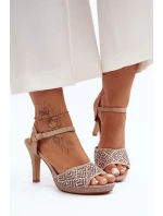 Ozdobené sandály na podpatku model 21645625 Růžové Zlato - D&A