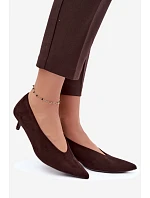 Kožené lodičky s kitten heel v čokoládové barvě Nuretta Kožené lodičky s kitten heel v čokoládové barvě Nuretta