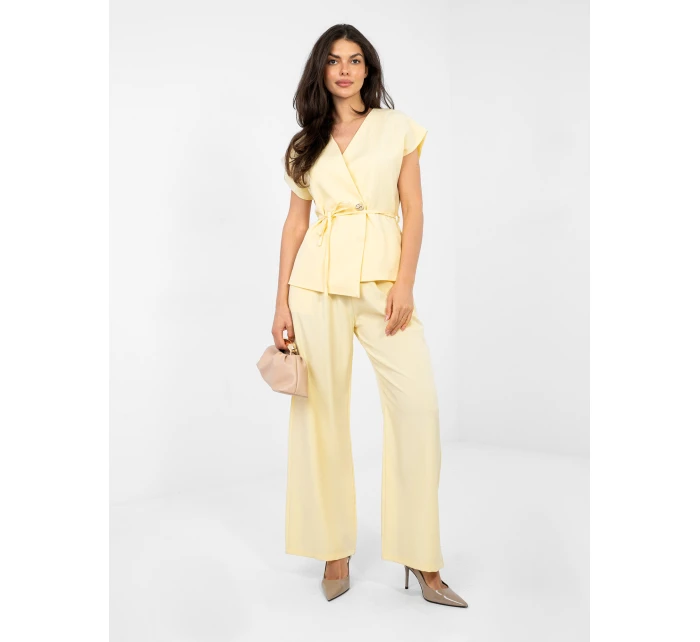 Sada IT KMPL 21029.96 světle žlutá Sada IT KMPL 21029.96 světle žlutá