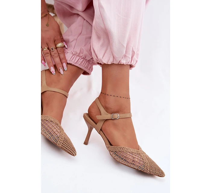 Idira Světle hnědé sandály s síťkou na jehle