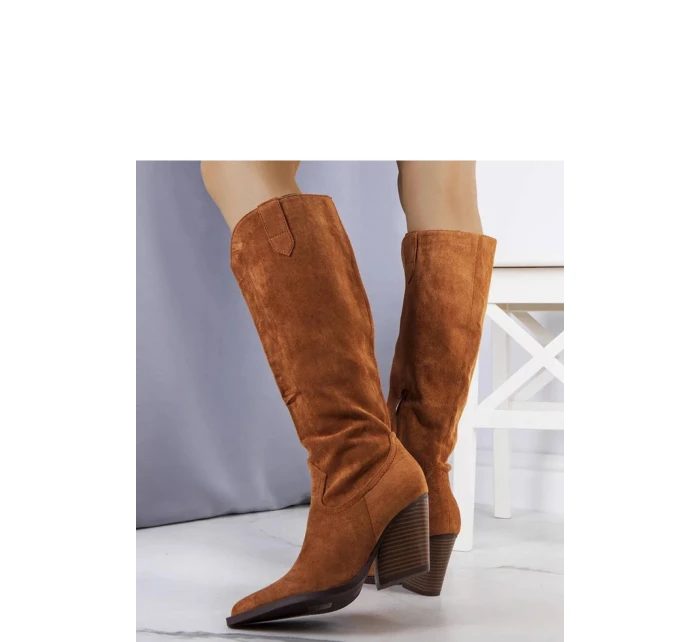 Kozačky na podpatku model 204847 Solea Kozačky na podpatku model 204847 Solea