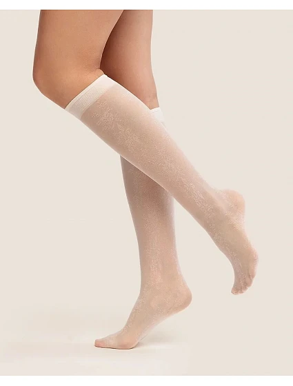 Podkolenky Gabriella 1245 Nola 20 den Podkolenky Gabriella 1245 Nola 20 den