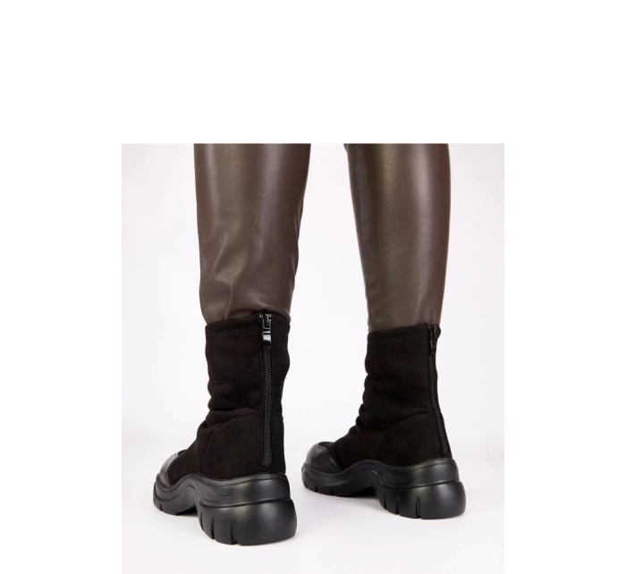 Boty model 221672 Solea Boty model 221672 Solea