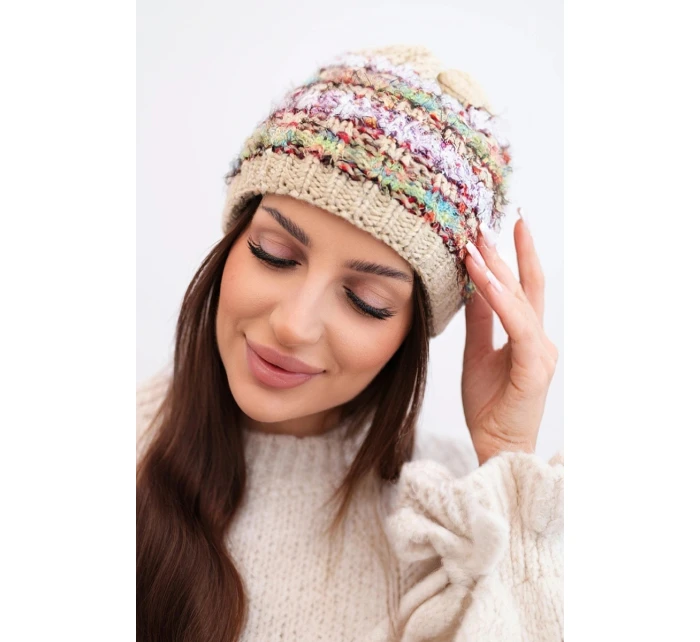 Dámská zimní vlněná čepice s ozdobnými krystalky K399 černá