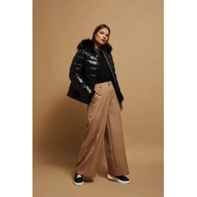 Dámská bunda s kožešinovou kapucí KU-4212 černá - Moodo