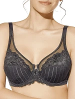 Selene Mariluz barva:negro