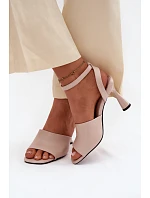 Dámské sandály na podpatku Vinceza 62297 Béžové