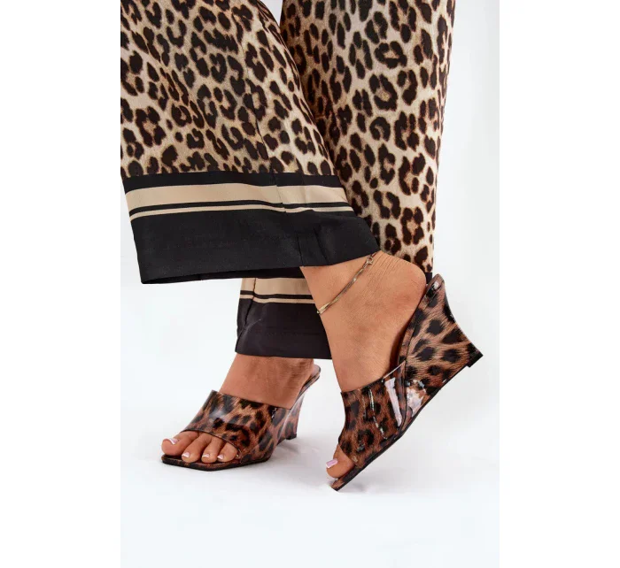 Pantofle Step in style model 21184644 - SWEET SHOES Pantofle Step in style model 21184644 - SWEET SHOES