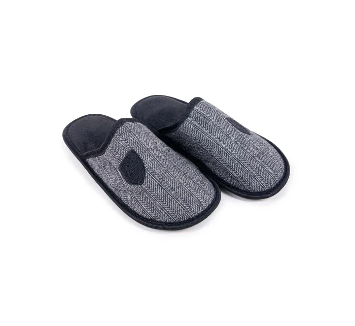 Pánské pantofle OKL-0107F-3400 Černá s šedou - Yoclub Pánské pantofle OKL-0107F-3400 Černá s šedou - Yoclub