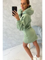 Zateplené šaty s obálkovým model 18752812 tmavě mátové barvy - K-Fashion Zateplené šaty s obálkovým model 18752812 tmavě mátové barvy - K-Fashion