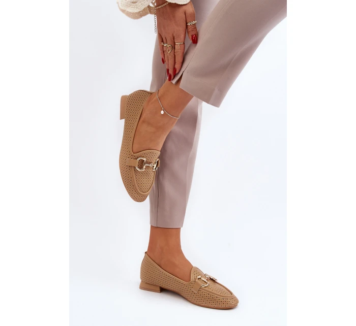 Dámské mokasíny na ploché podrážce s ozdobou Camel model 21650946 - Boto Dámské mokasíny na ploché podrážce s ozdobou Camel model 21650946 - Boto