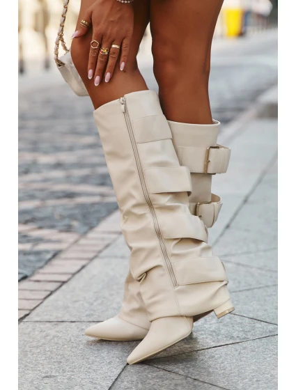 Dámské kozačky na sloupkovém podpatku s ohrnovaným svrškem a zlatými přezkami Isavelle – světle béžové