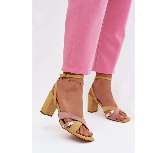 Sandály na podpatku  model 226336 Step in style