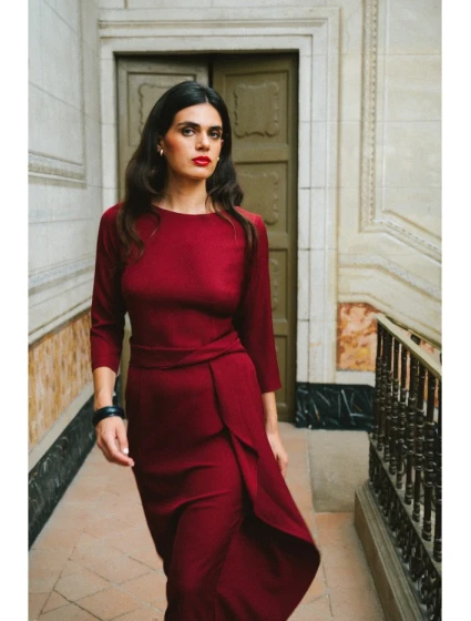 Šaty s volánkem S425 bordó - Stylove Šaty s volánkem S425 bordó - Stylove