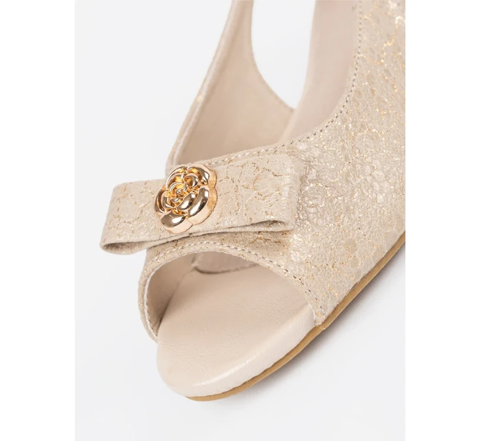 Praktické polobotky zlaté dámské Obcas Praktické polobotky zlaté dámské Obcas