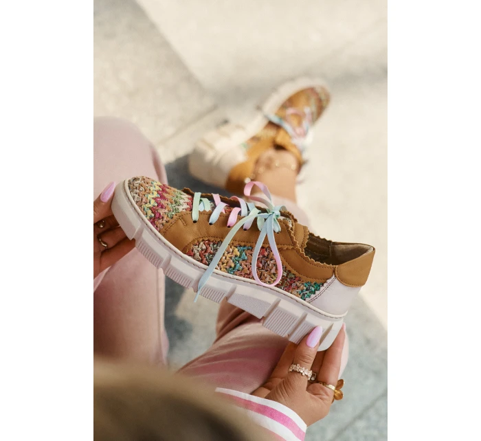 Dámské Kožené Polobotky model 21693708 Multikolor - Maciejka