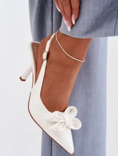 Dámské sandály na podpatku s mašlí bílé model 22027969 - Boto