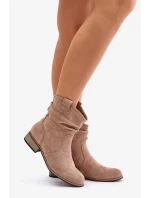 Zateplené kotníkové boty s řasením na nízkém podpatku béžové Elletinnia Zateplené kotníkové boty s řasením na nízkém podpatku béžové Elletinnia