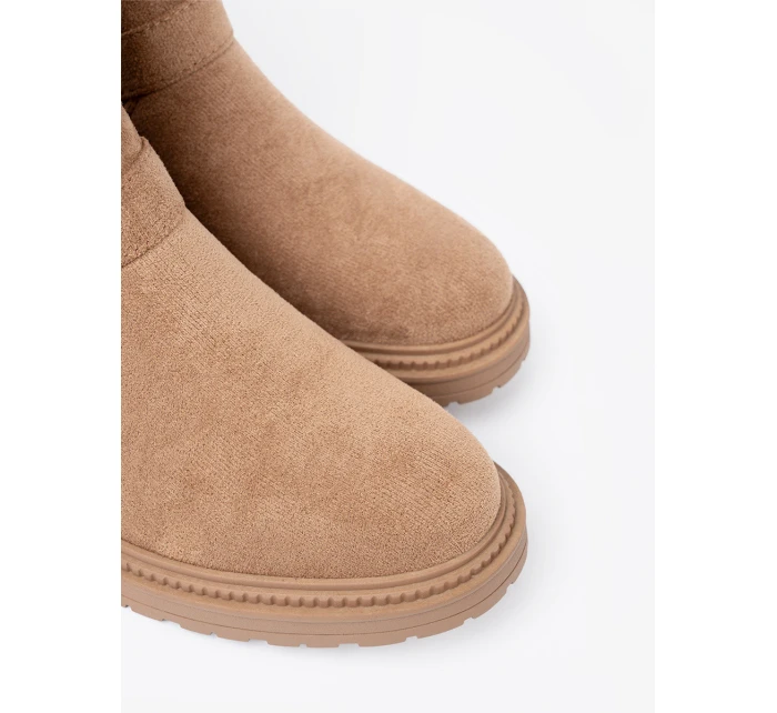 Výborné Karmelowy dámské kotníčkové boty na plochém podpatku Výborné Karmelowy dámské kotníčkové boty na plochém podpatku