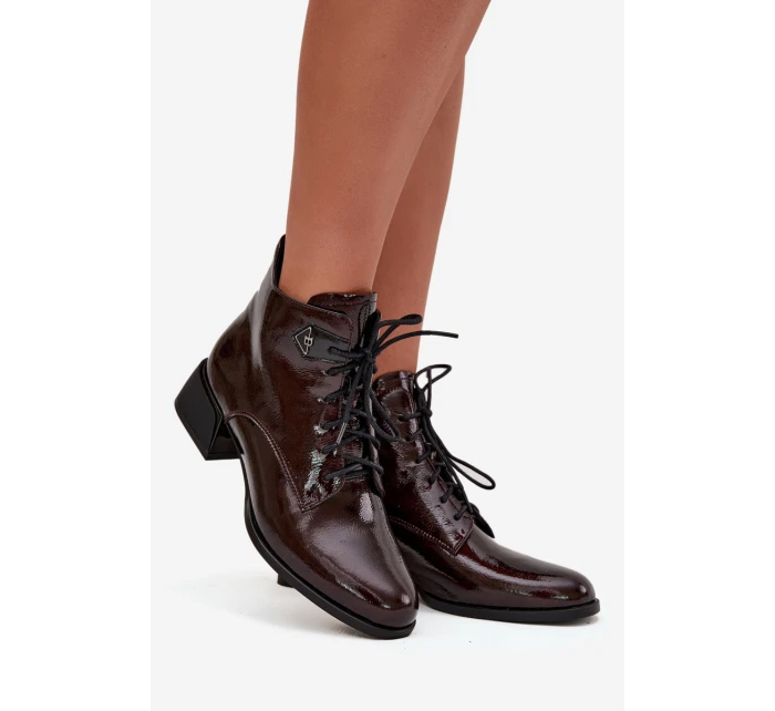 Kožené lakované dámské kotníkové boty na klínu Artiker 57C1119 bordó
