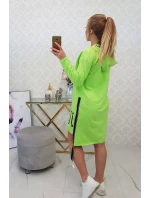 Šaty s kapucí a potiskem pistácie Šaty s kapucí a potiskem pistácie