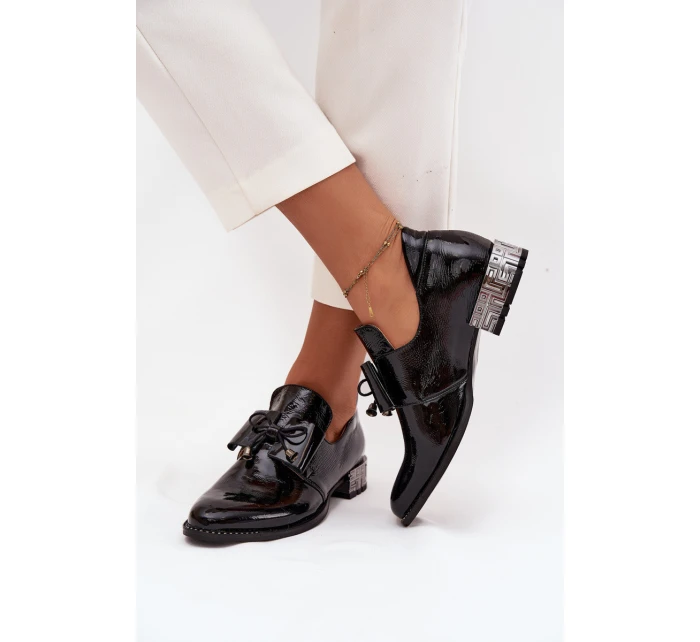 Lakované dámské polobotky na nízkém podpatku s mašlí Zazoo 1399 Černé