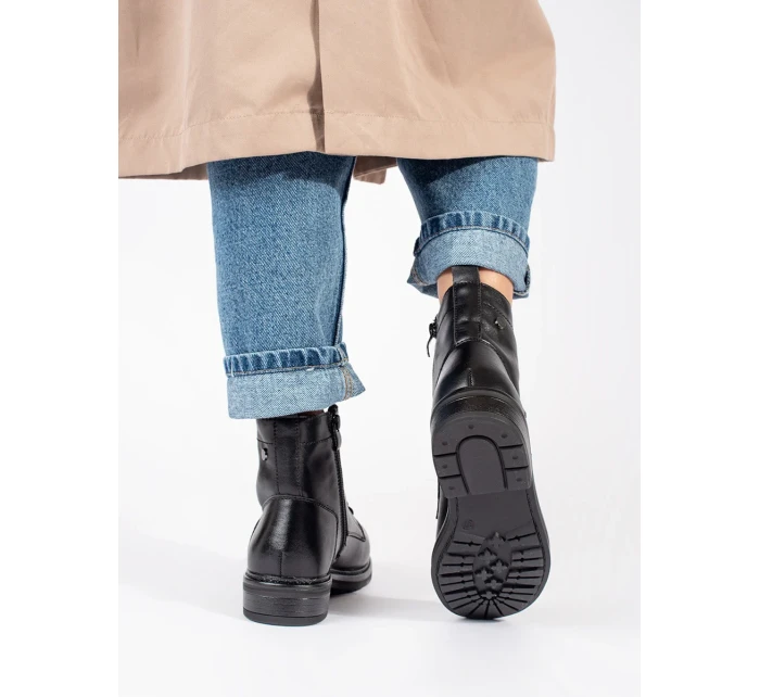 Komfortní kotníčkové boty dámské černé na širokém podpatku Komfortní kotníčkové boty dámské černé na širokém podpatku