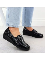 Dámské polobotky z lakované kůže na platformovém podpatku černé Rieker L5352-00