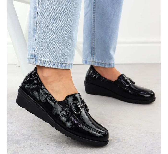 Dámské polobotky z lakované kůže na platformovém podpatku černé Rieker L5352-00