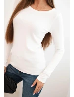 Dámský viskózový svetr s kulatým výstřihem a přiléhavým střihem bílý