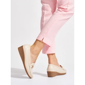 Designové  mokasíny dámské hnědé na klínku