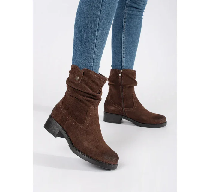 Zajímavé dámské černé  kotníčkové boty Obcas