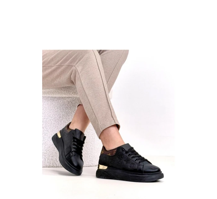 Sportovní obuv  model 224554 Solea