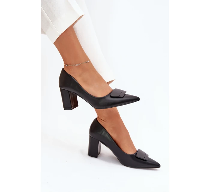 Dámské lodičky na klínku 55-A36 černé - Givana