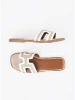 Designové dámské bílé  nazouváky na plochém podpatku