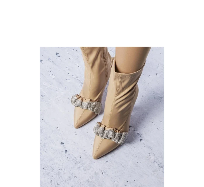 Boty na podpatku  model 205130 Solea