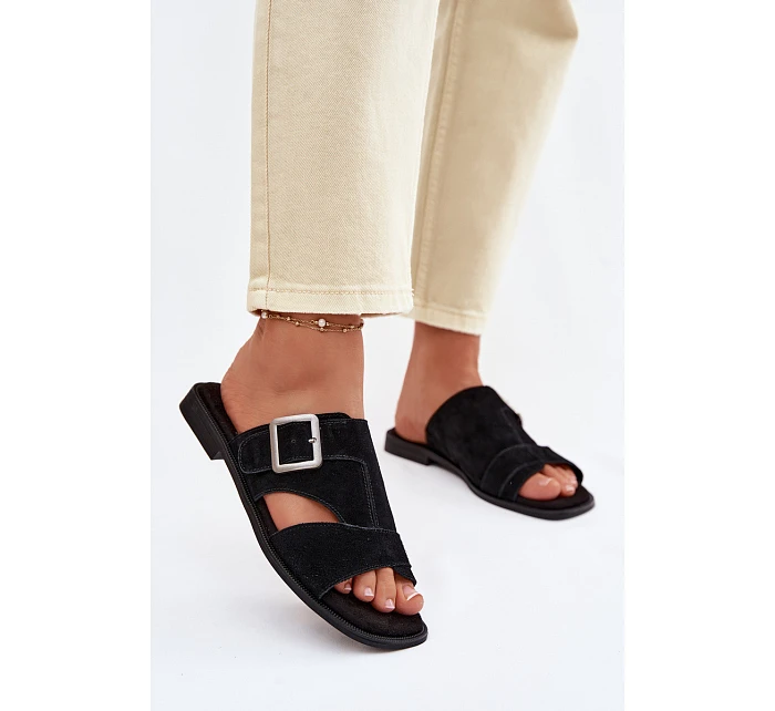 Semišové dámské nazouváky na nízkém podpatku s přezkou Big Star TT274477 Černé Semišové dámské nazouváky na nízkém podpatku s přezkou Big Star TT274477 Černé