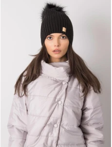 Dámská čepice.30 černá