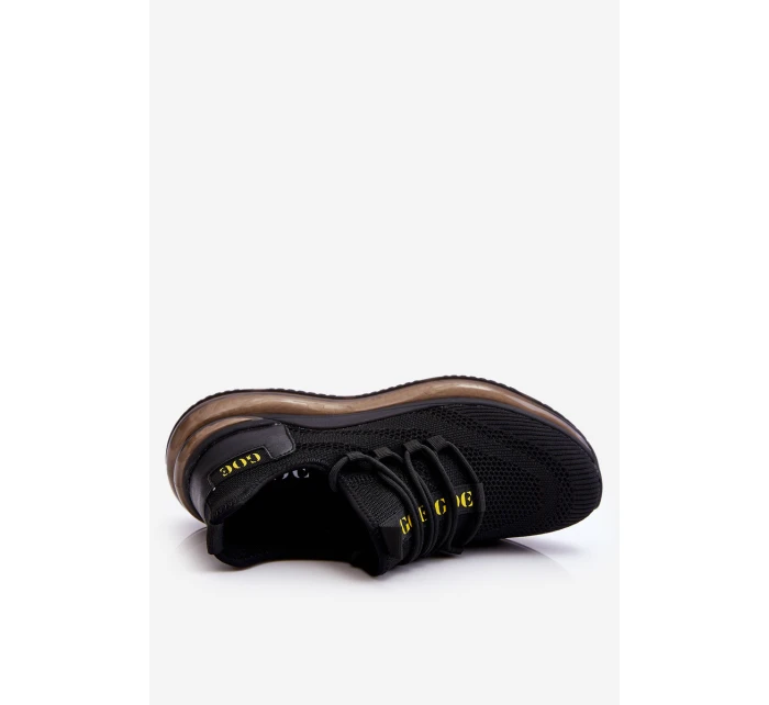 Nazouvací pánská sportovní obuv model 21611343 Černá - Goe Nazouvací pánská sportovní obuv model 21611343 Černá - Goe