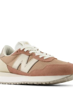 Boty W model 21167329 - New Balance